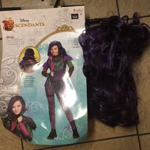Descendants costume with additional purple wig